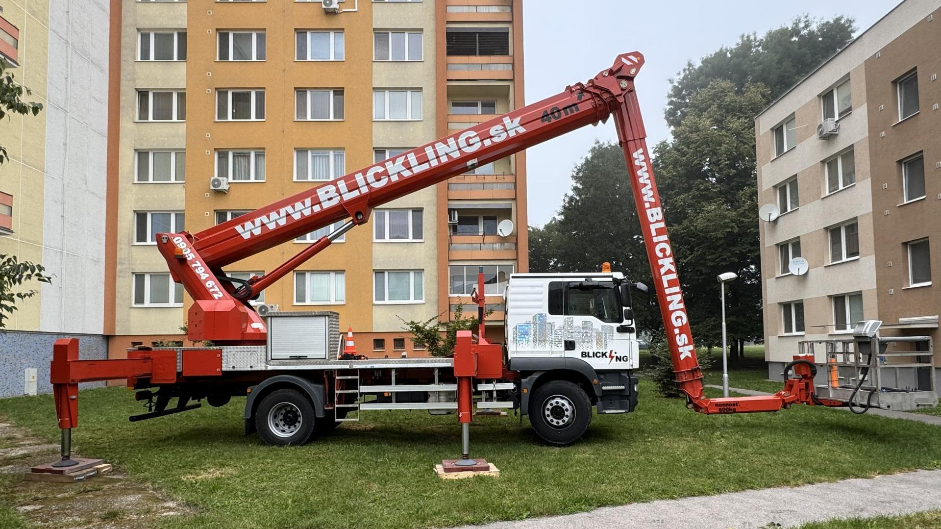 Komplexné služby pri obnove fasád bytových domov